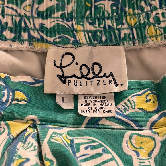 Lilly Pulitzer Swim Trunks - Picture 3 of 3